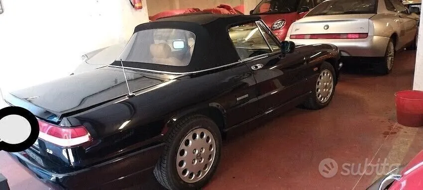 Alfa Romeo Spider 1990 photo 4