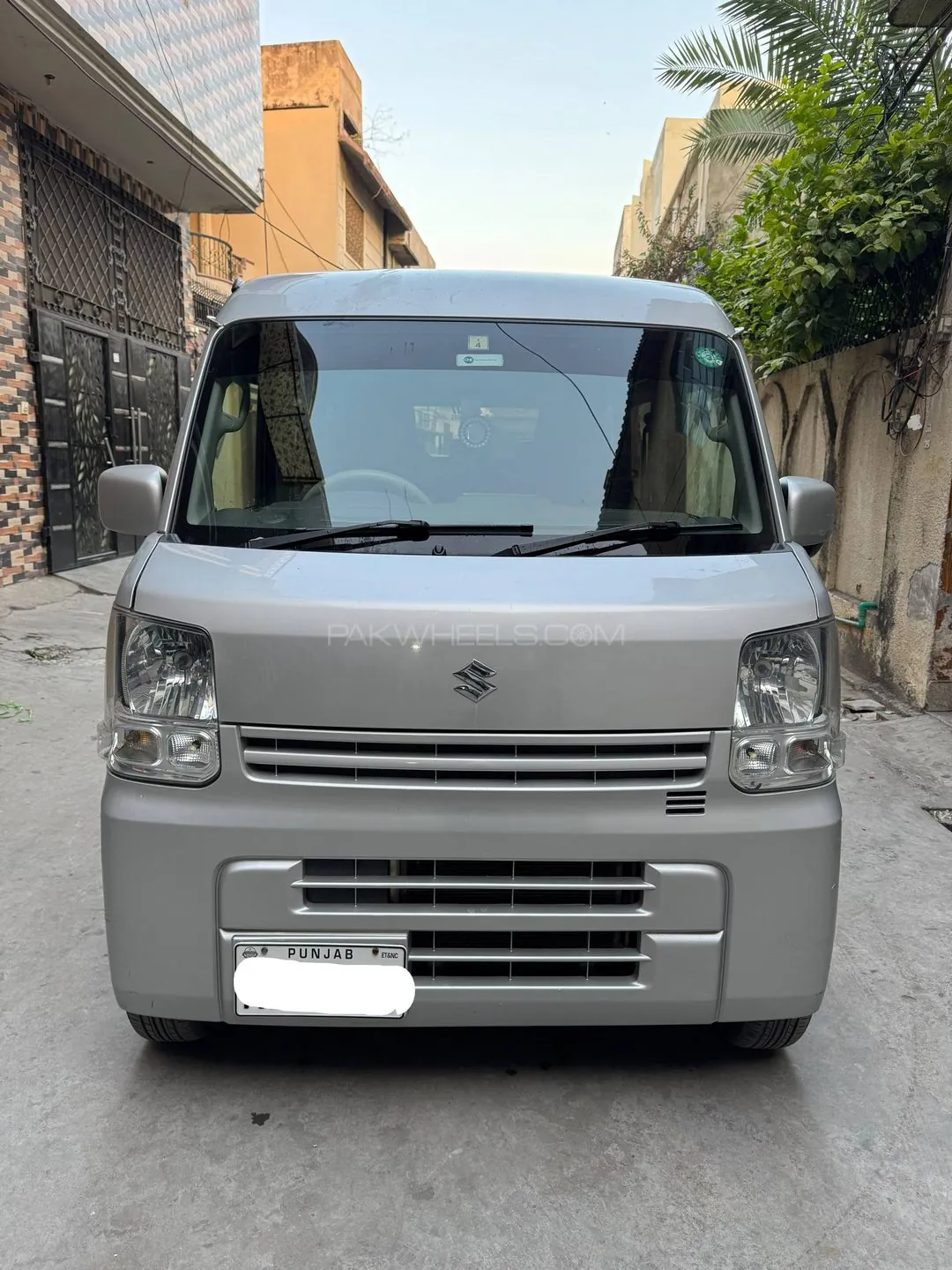 Suzuki Every