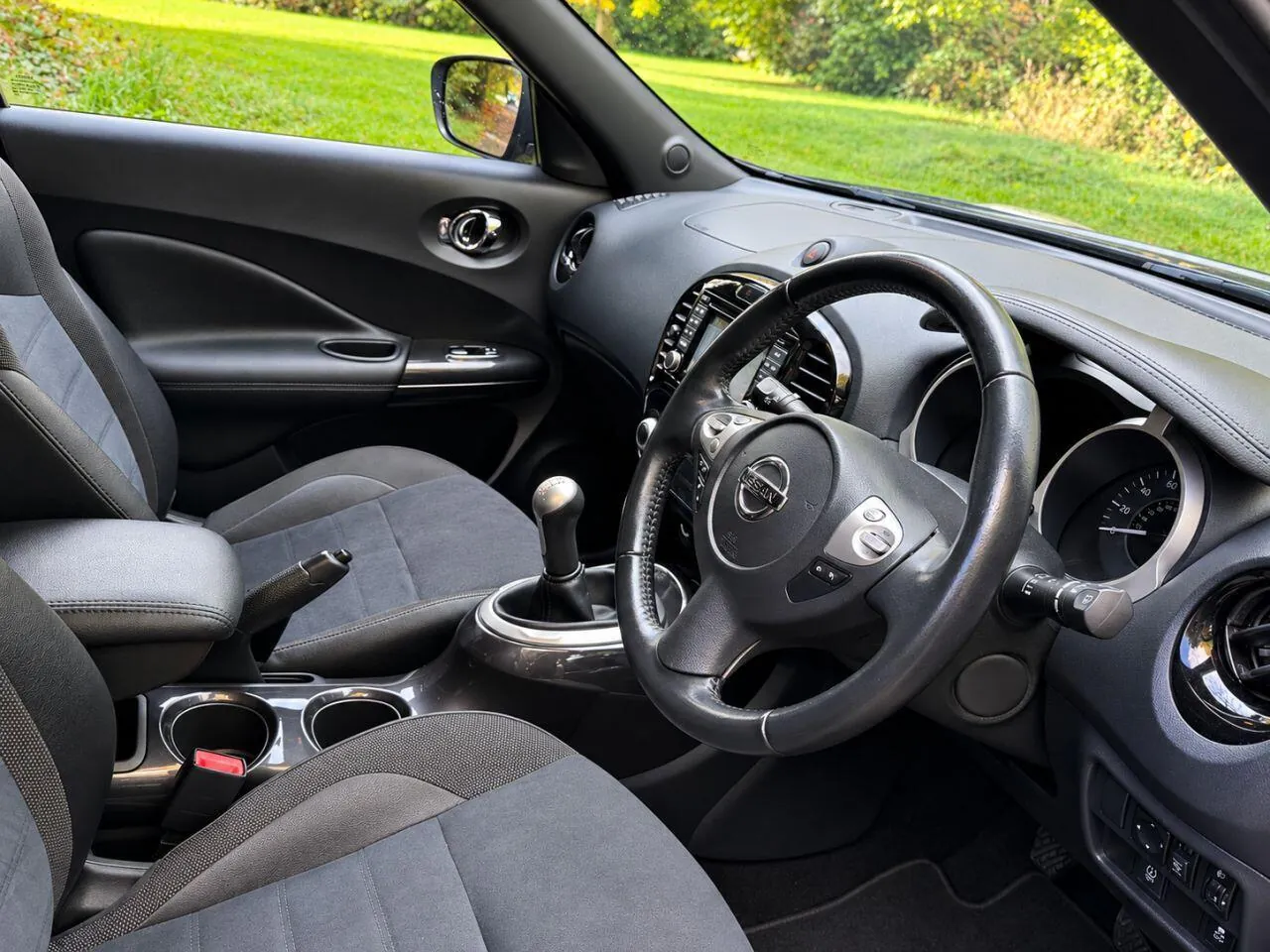 Nissan Juke 2018 photo 2