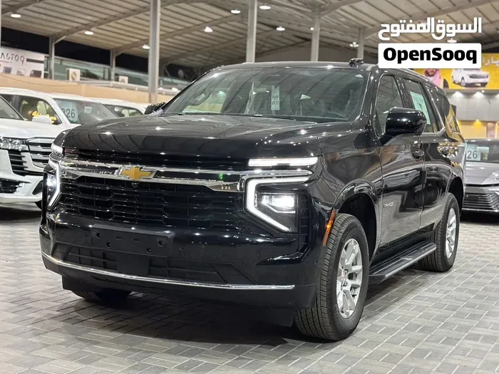 Chevrolet Tahoe 2026 photo 2