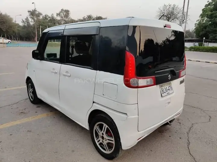 Suzuki Spacia