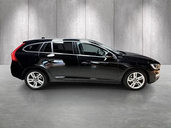 Volvo V60 2016 photo 4