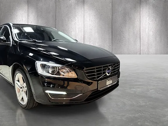 Volvo V60 2016 photo 2