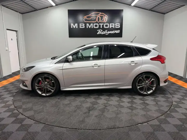 Ford Focus 2018 photo 4