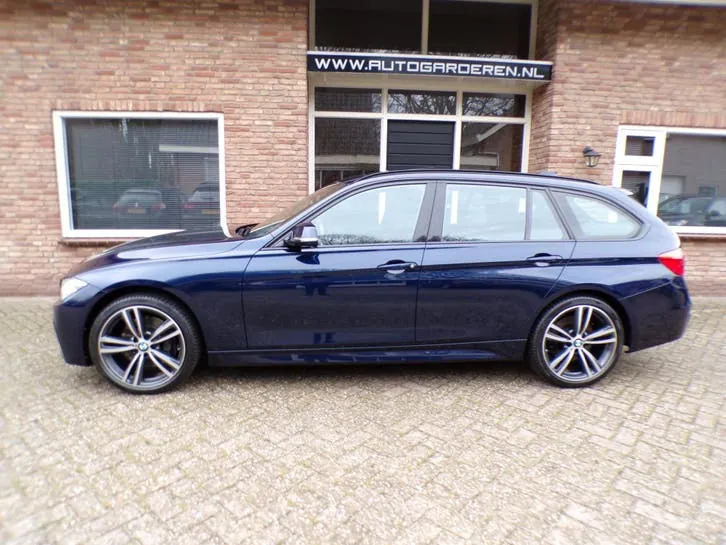 BMW 3-Serie 2018 photo 2