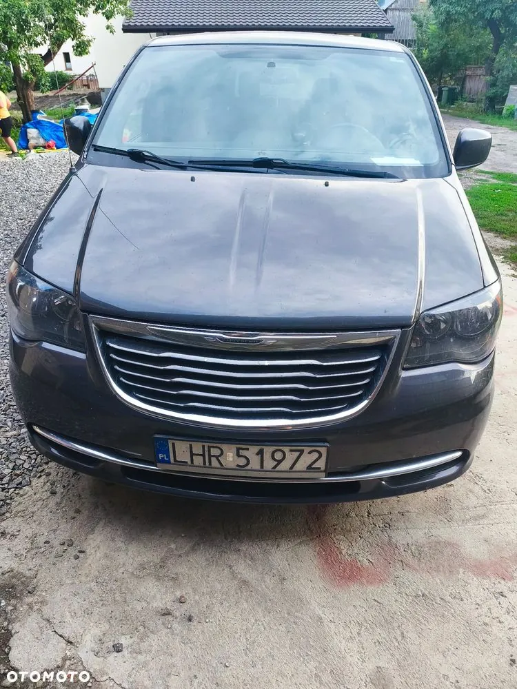 Chrysler Town & Country 2015 photo 5