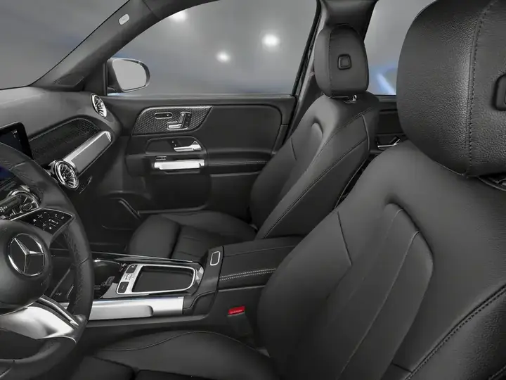 Mercedes-Benz Glb 2026 photo 5