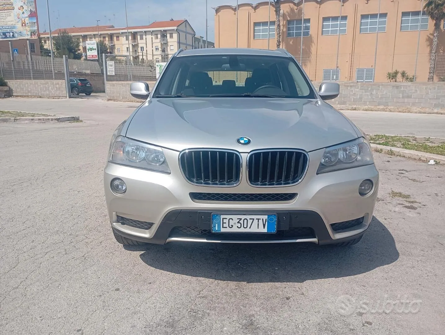 BMW X3 2011 photo 3