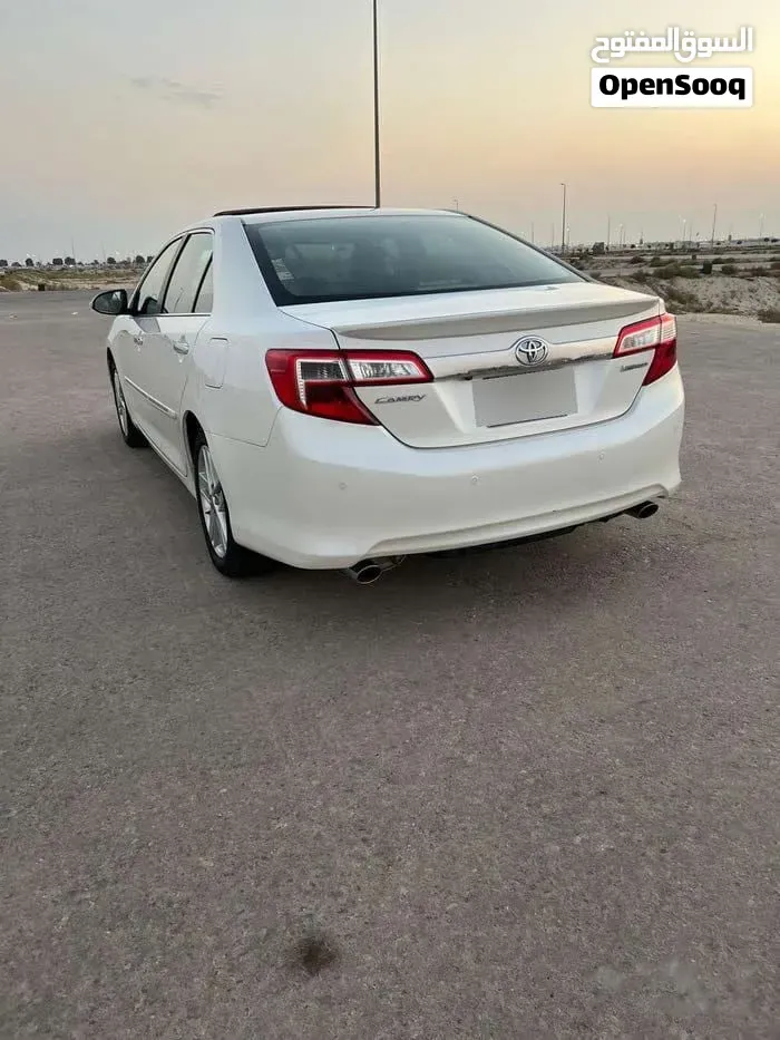 Toyota Camry 2014 photo 3