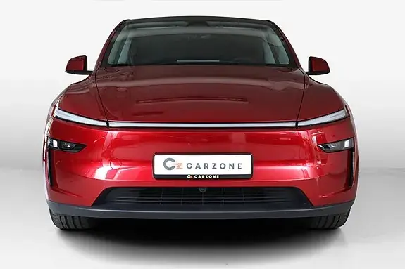 Tesla Model Y 2026 photo 2
