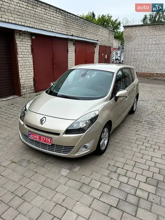 Renault Grand Scenic