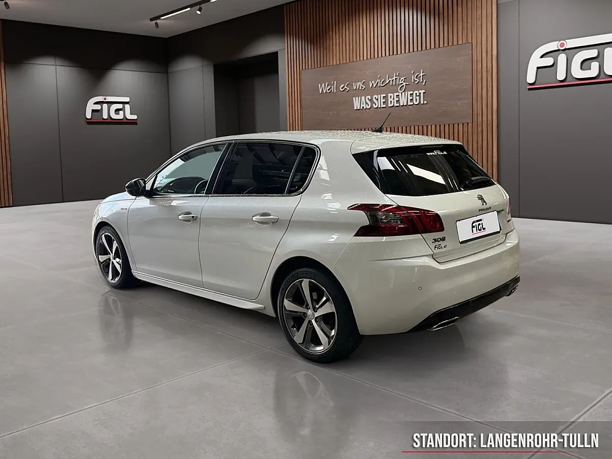 Peugeot 308 2017 photo 3