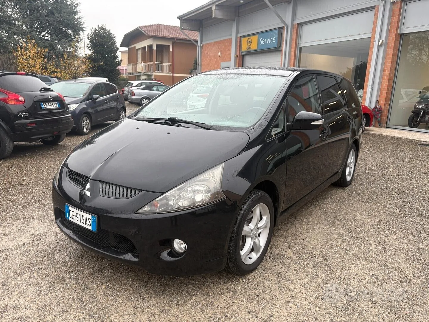 Mitsubishi Grandis