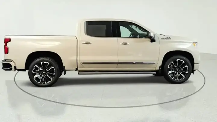 Chevrolet Silverado 1500 2026 photo 2