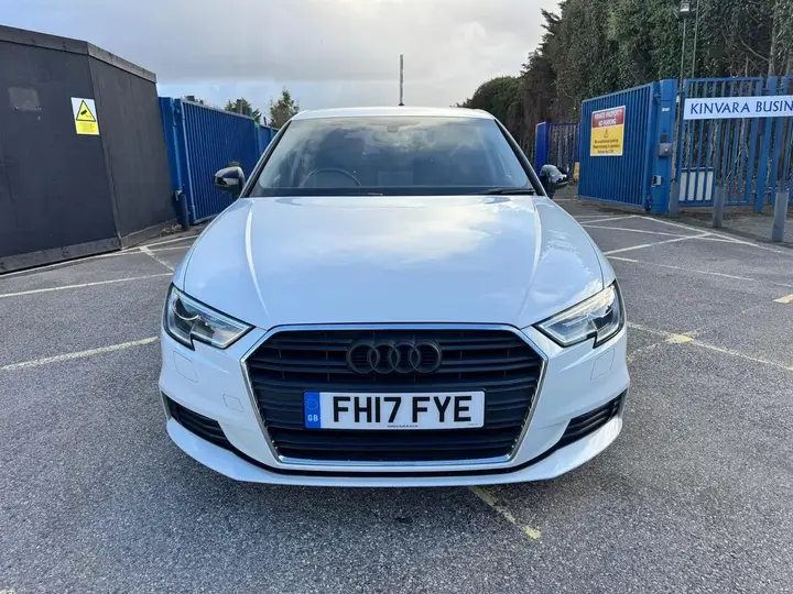 Audi A3 2017 photo 2