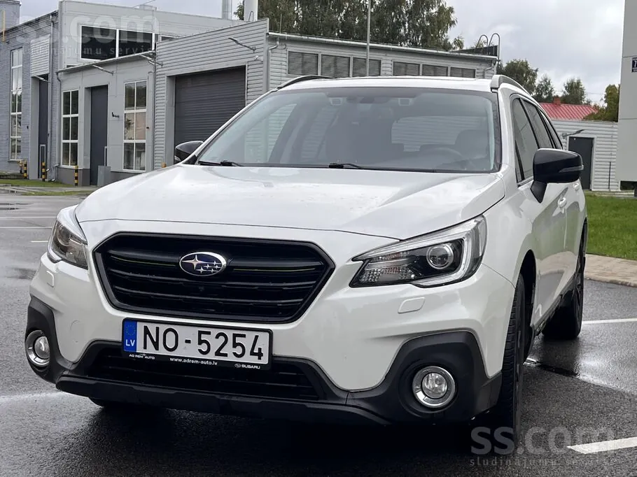 Subaru Outback 2020 photo 2