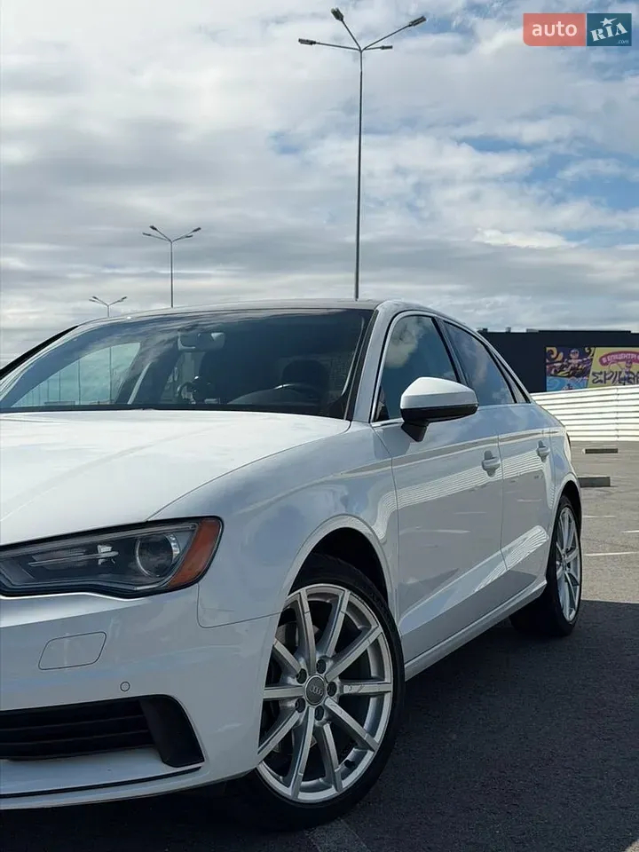 Audi A3 2015 photo 4