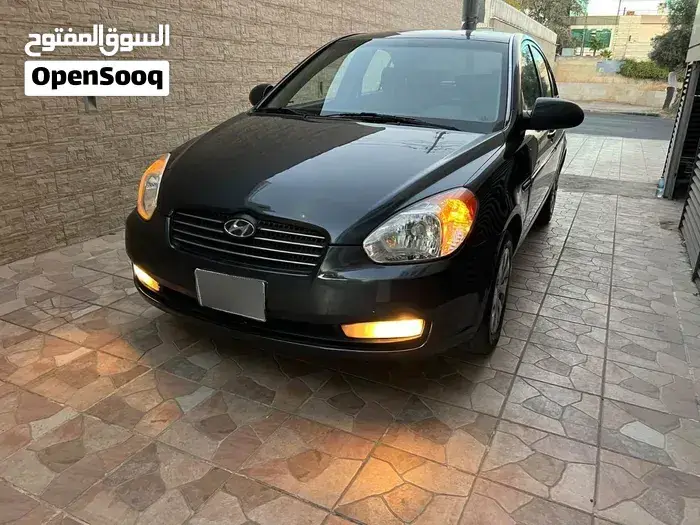 Hyundai Accent 2009 photo 3