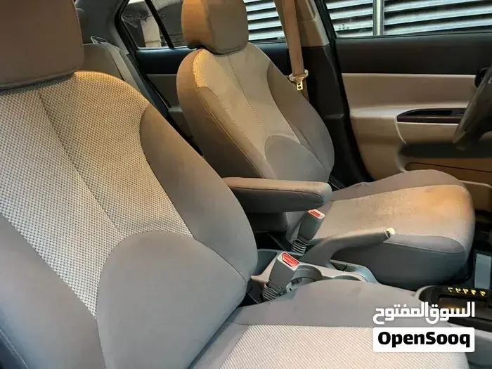 Hyundai Accent 2009 photo 2