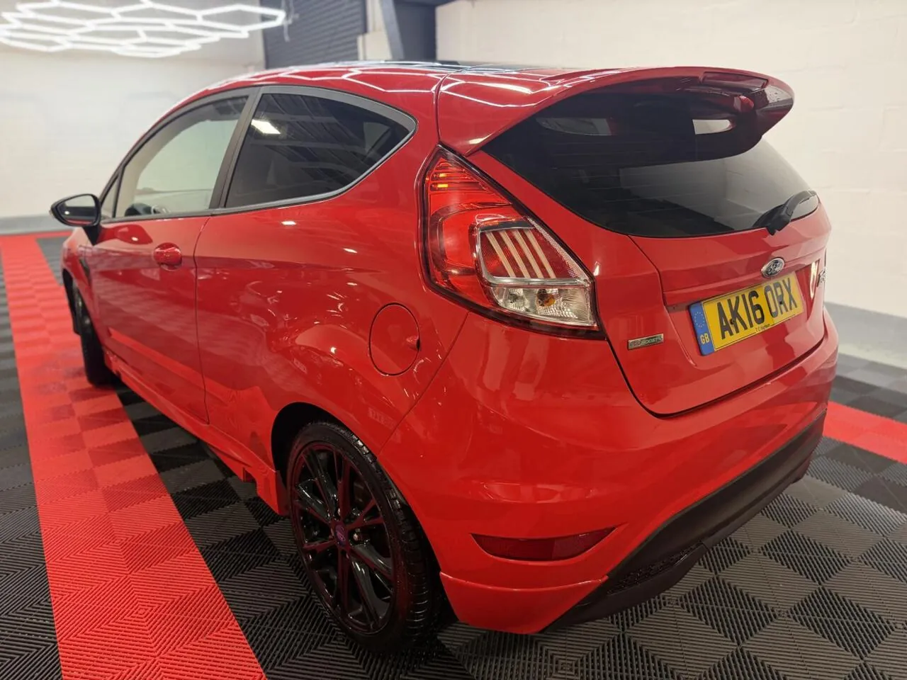 Ford Fiesta 2016 photo 5