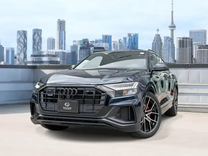 Audi Q8