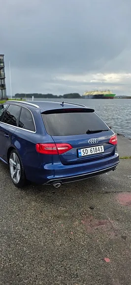 Audi A4 2013 photo 3
