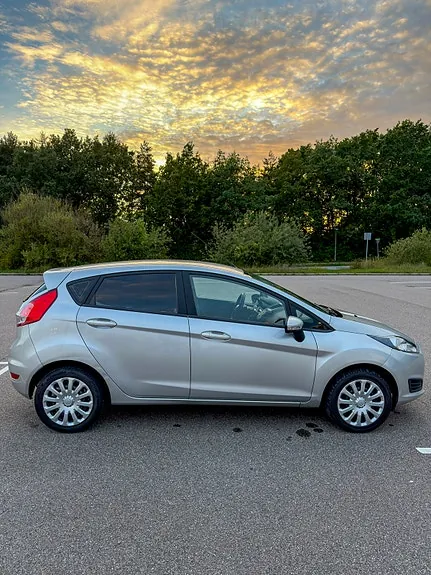Ford Fiesta 2016 photo 5