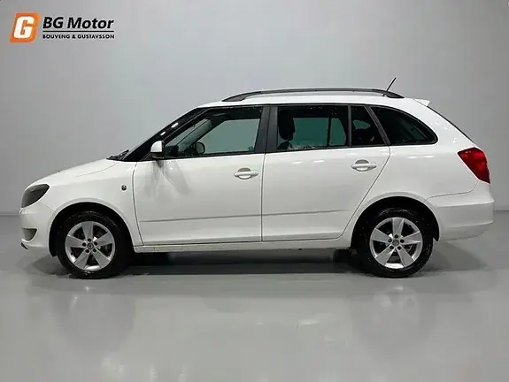 Skoda Fabia 2014 photo 3