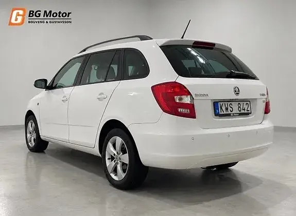 Skoda Fabia 2014 photo 4