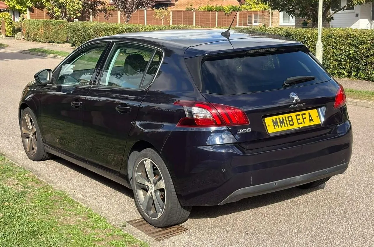 Peugeot 308 2018 photo 4