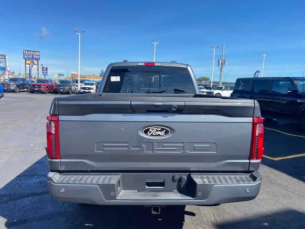 Ford F-150 2026 photo 4