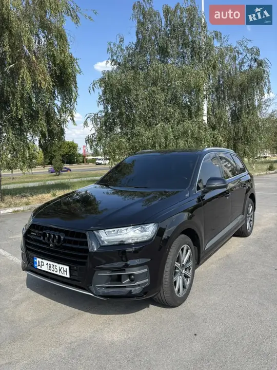 Audi Q7
