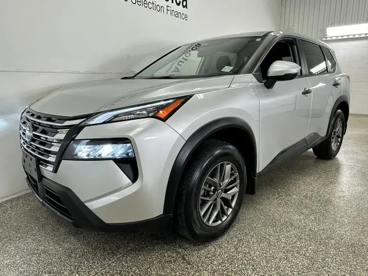 Nissan Rogue 2024 photo 3