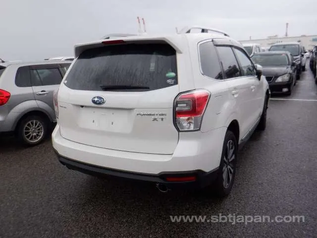 Subaru Forester 2016 photo 4