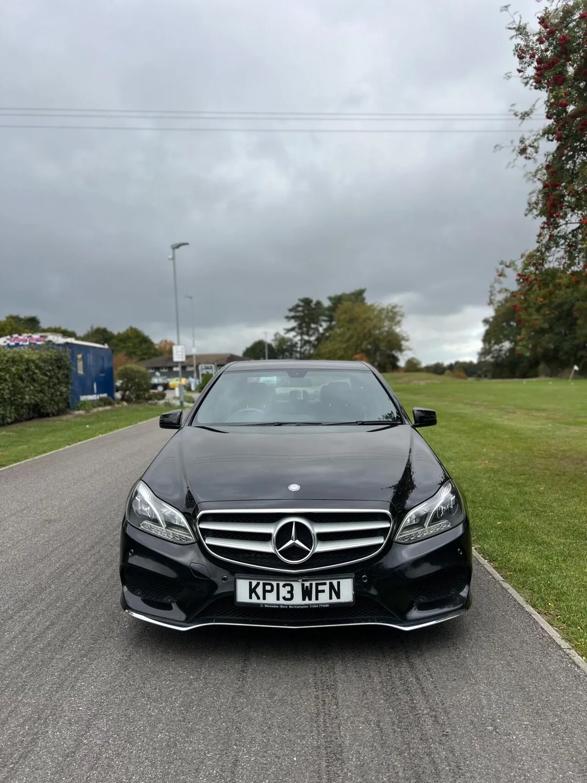 Mercedes-Benz E-Class 2013 photo 4