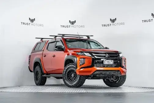 Mitsubishi Triton