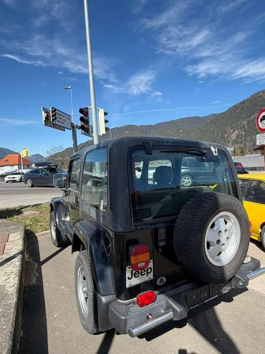 Jeep Wrangler 2001 photo 3
