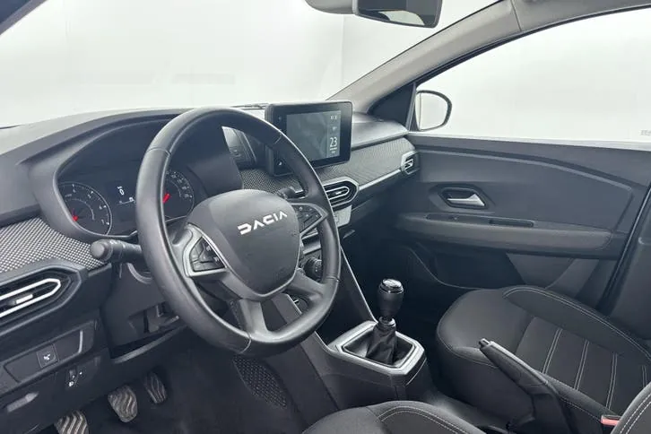 Dacia Jogger 2024 photo 2