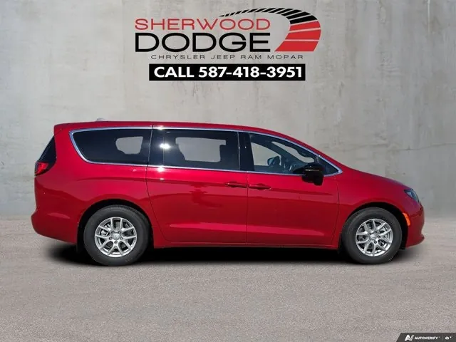 Chrysler Grand Caravan 2026 photo 4