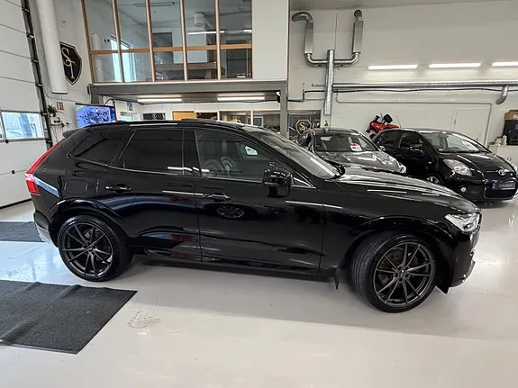 Volvo Xc60 2019 photo 4