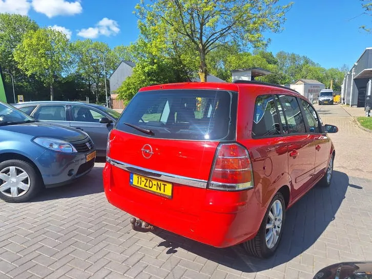 Opel Zafira 2008 photo 3