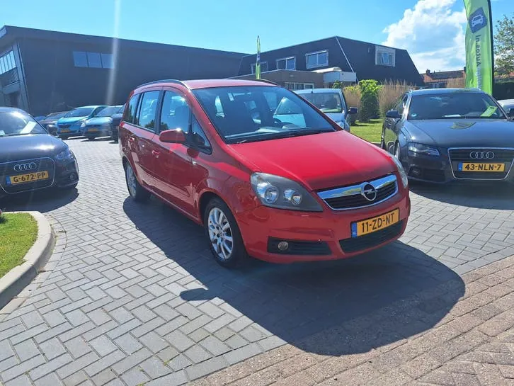 Opel Zafira 2008 photo 2