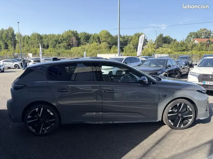 Peugeot 308 2026 photo 4