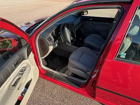Volkswagen Golf I 2002 photo 3