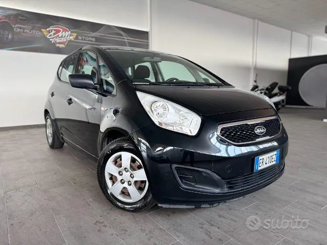 Kia Venga 2013 photo 3