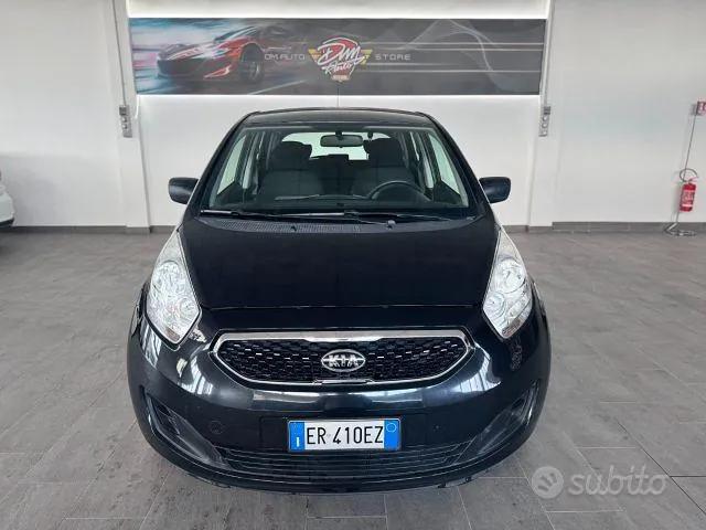 Kia Venga 2013 photo 2