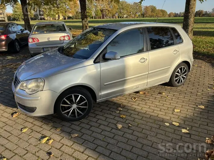 Volkswagen Polo 2008 photo 4