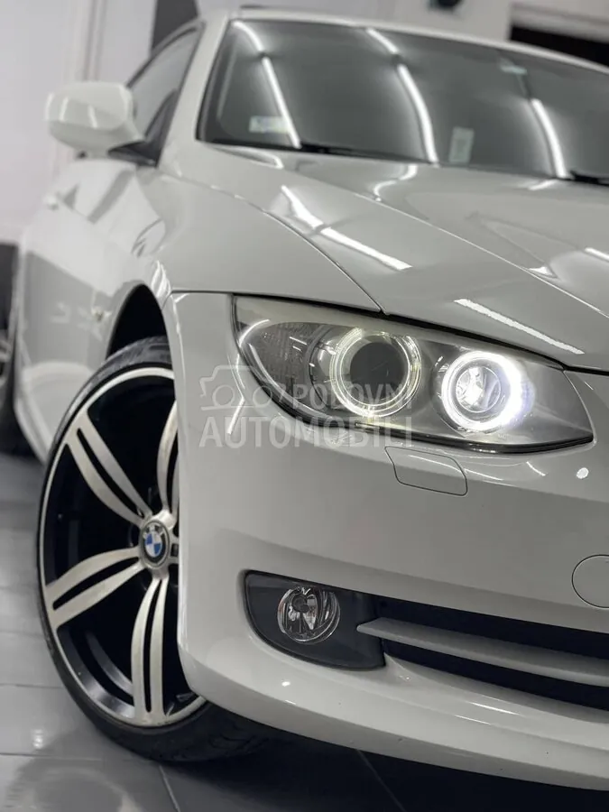 BMW 320 2010 photo 5