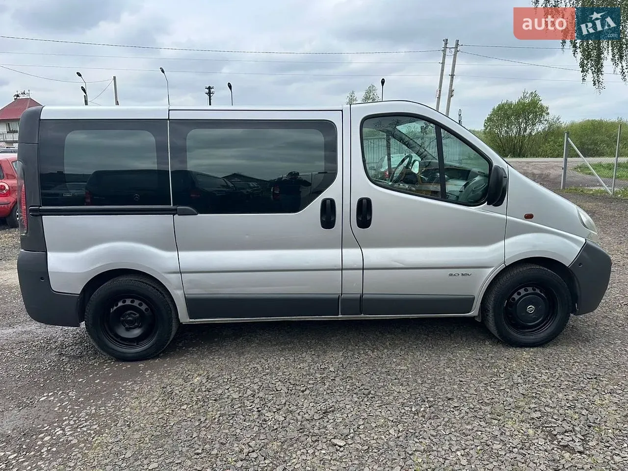 Nissan Primastar 2006 photo 4