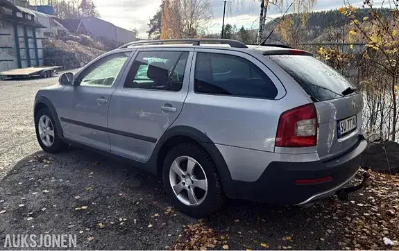 Skoda Octavia Scout 2010 photo 3